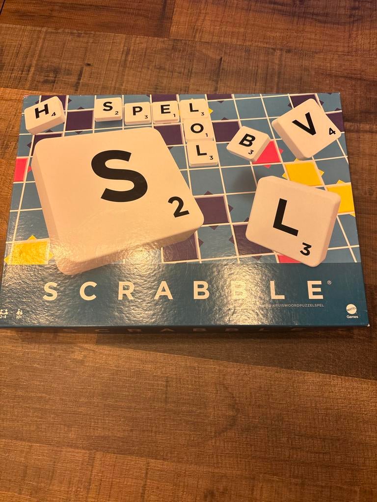 Scrabble bordspel - Klassiek kruiswoordpuzzelspel, Ophalen of Verzenden, Gebruikt, Overige typen