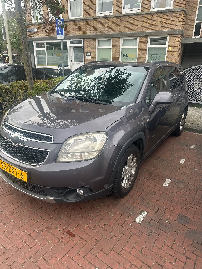Chevrolet Orlando 1.8 2013 Grijs, Auto's, Voorwielaandrijving, Euro 5, Stof, 1503 kg