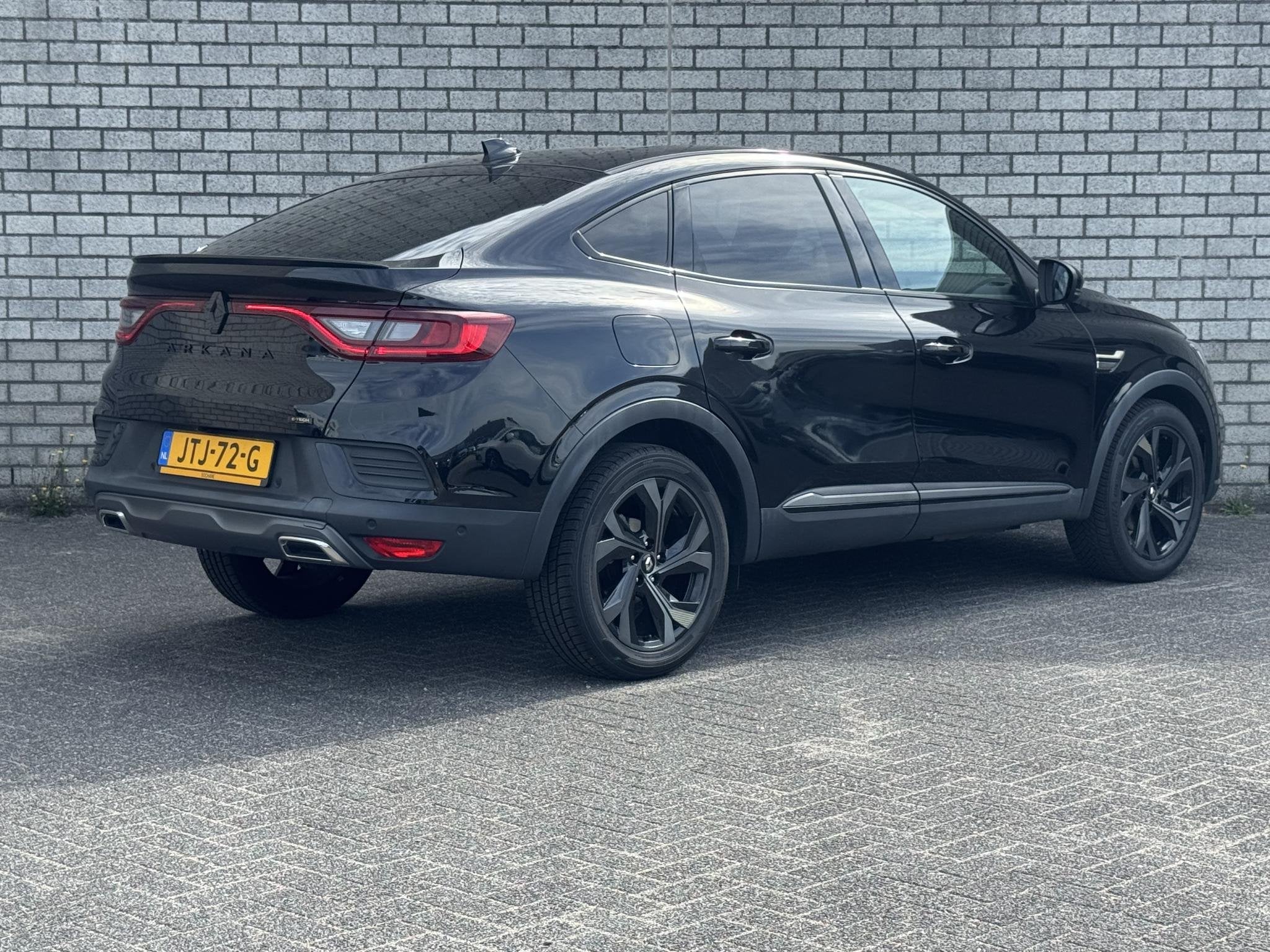 Renault Arkana 1.6 E-Tech hybrid 145 E-Tech Engineered | R.S, Auto's, Renault, Arkana, Gebruikt, Met garantie (alle), Zwart