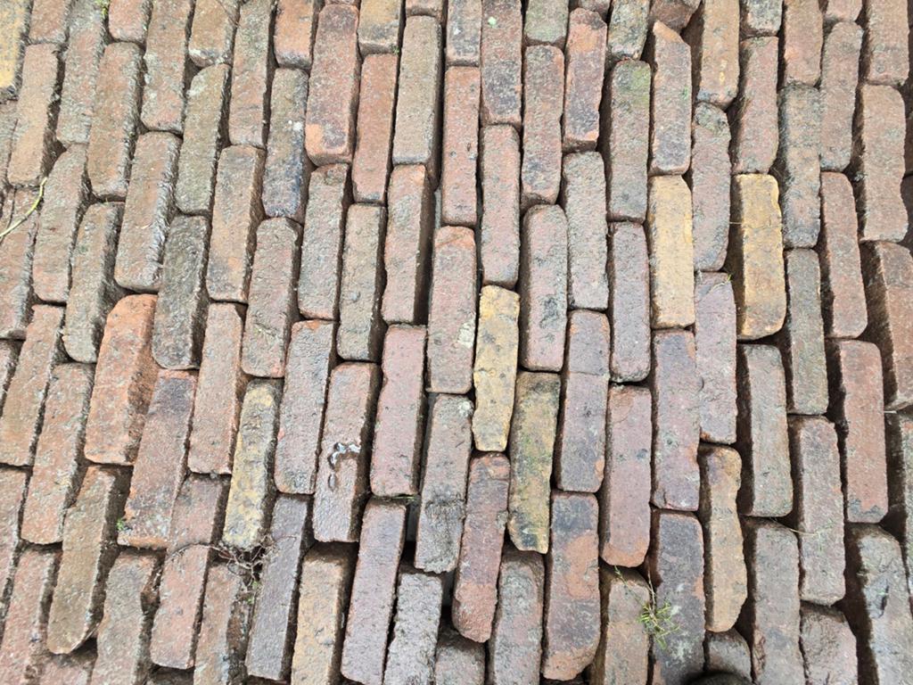 OUD GEBAKKEN WAALTJES, Tuin en Terras, Ophalen, Gebruikt, Klinkers