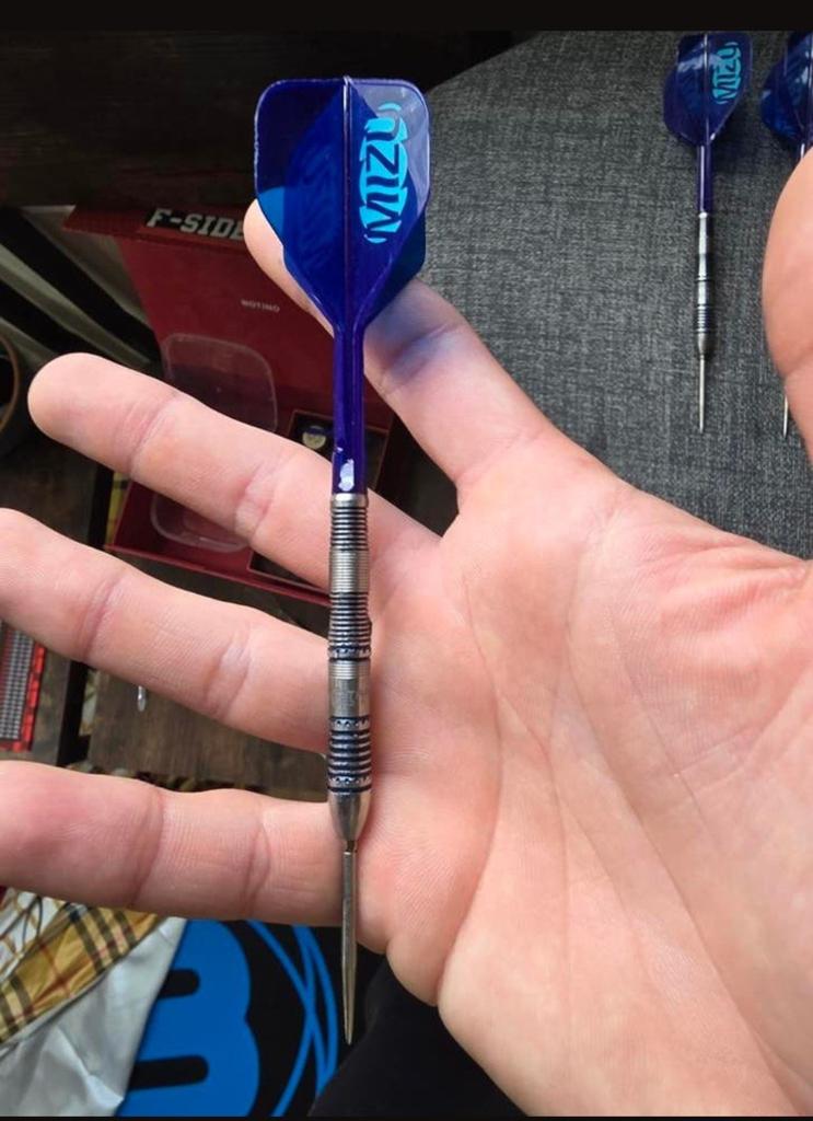 Target Japan Mizu Darts 24 gram - Zo goed als nieuw, Sport en Fitness, Darts, Ophalen of Verzenden, Zo goed als nieuw, Pijlen