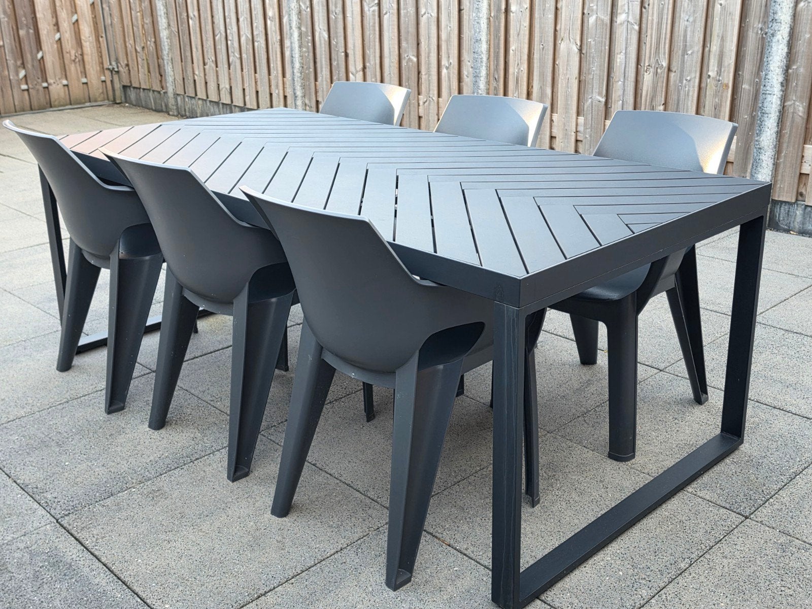 Moderne Tuintafel 200 x 100 cm met 6 Hartman Kuipstoelen, Ophalen, Gebruikt, Rechthoekig, Kunststof