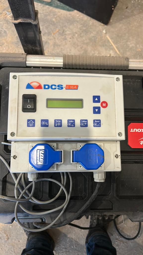 Climate controller dcs e16a, Ophalen of Verzenden, Zo goed als nieuw