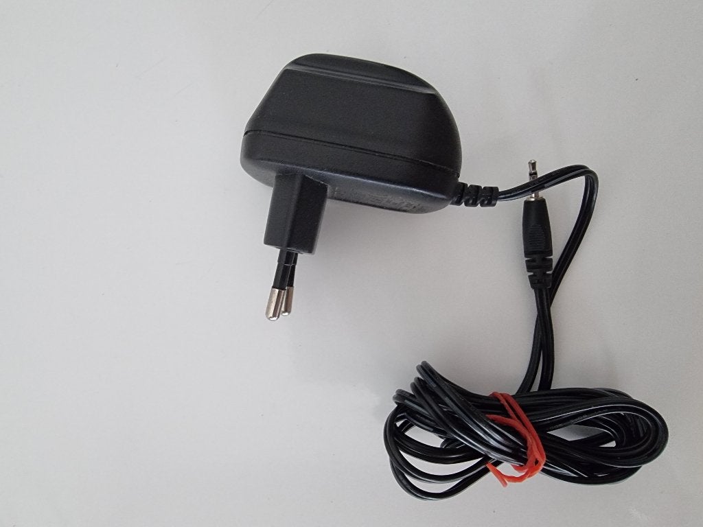 Twee opladers van het merk Sendo, Ophalen of Verzenden, Gebruikt, Overige merken, Adapter