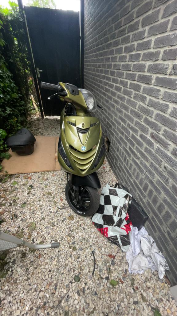 Piaggio Zip 4T uit 2011 (ruilen mag ook), Fietsen en Brommers, Brommeronderdelen | Scooters, Ophalen of Verzenden, Gebruikt, Overige typen