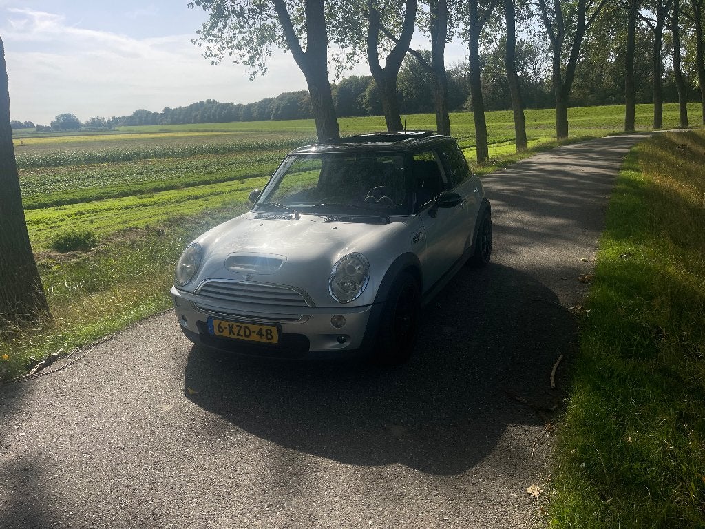 Mini 1.6 16V Cooper S R53 2005, Voorwielaandrijving, Zwart, 4 stoelen, Leder en Stof