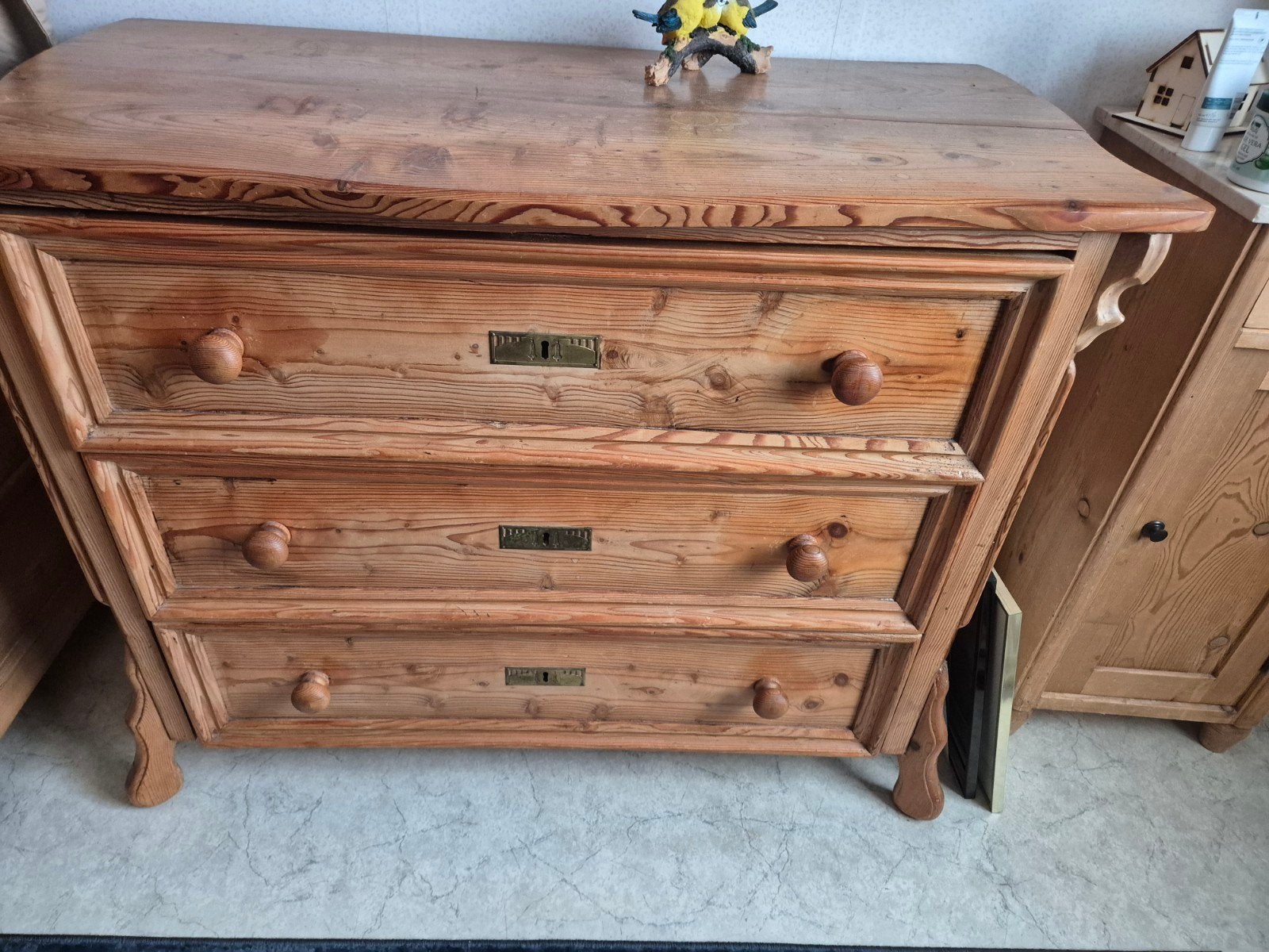 Oude grenen commode met 3 lades - 107x85 cm, Antiek en Kunst, Ophalen