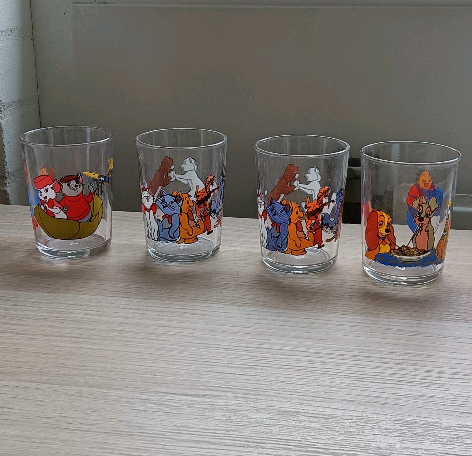 Vtg Disney glazen 4 stuks VMC Reims France set, Verzamelen, Ophalen of Verzenden, Zo goed als nieuw, Overige typen