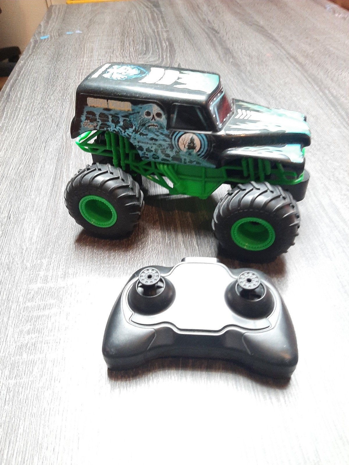 Gravedigger RC Monster Truck - 25 cm, Elektro, Gebruikt, Auto offroad, Ophalen of Verzenden