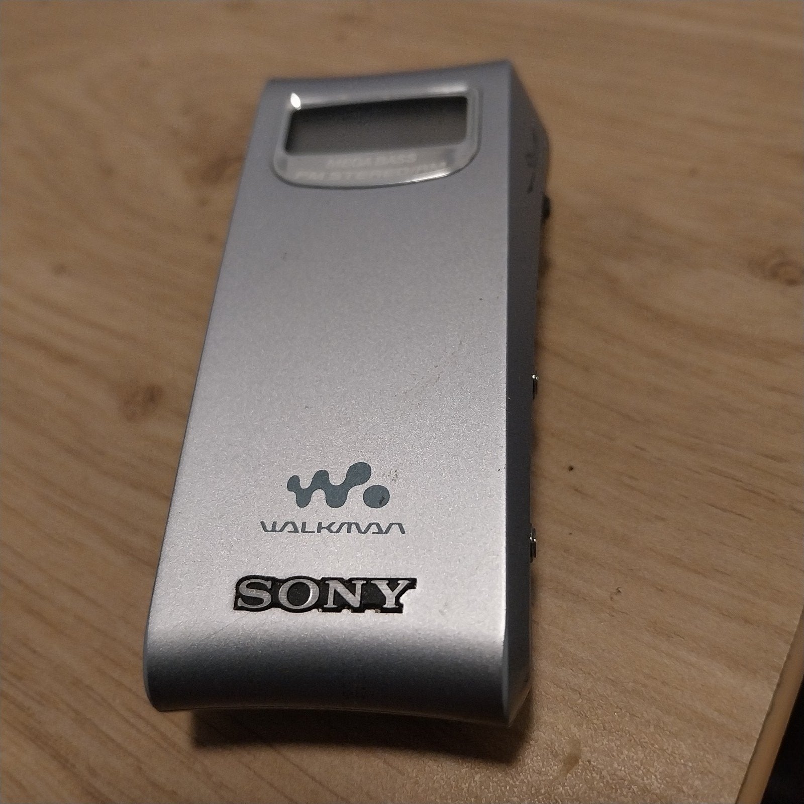 Sony Walkman  Zilverkleurige, Audio, Tv en Foto, Walkmans, Discmans en Minidiscspelers, Ophalen of Verzenden, Walkman