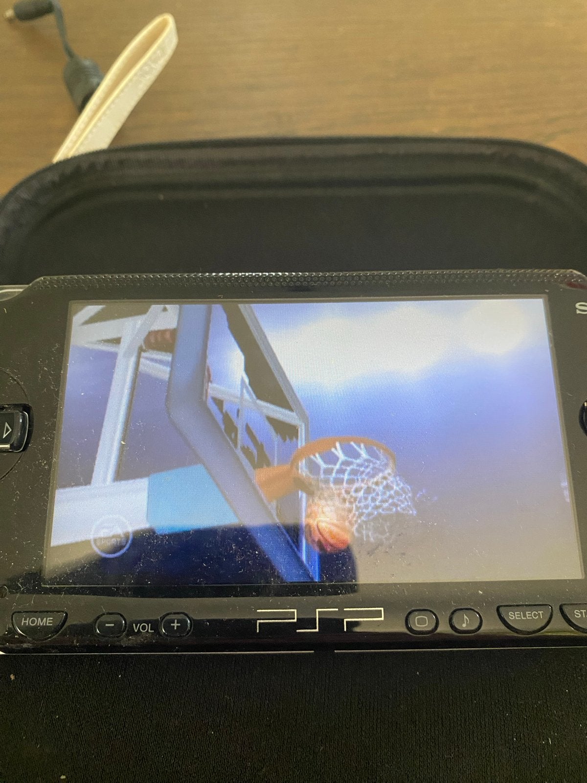 Sony PSP 1004 met FIFA 07 en hoesje, Zwart, Ophalen of Verzenden, PSP, Gebruikt