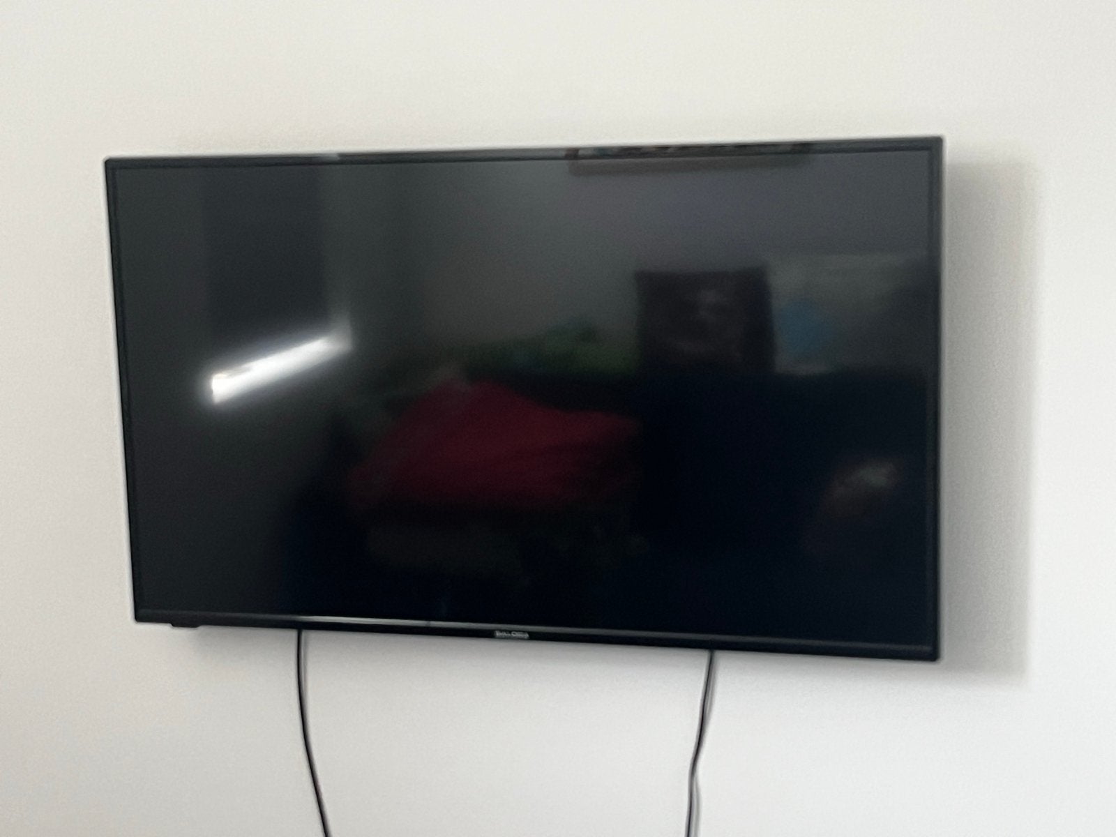TV / game scherm met muurbeugel en afstandsbediening, Gebruikt, 50 Hz, 80 tot 100 cm, Ophalen