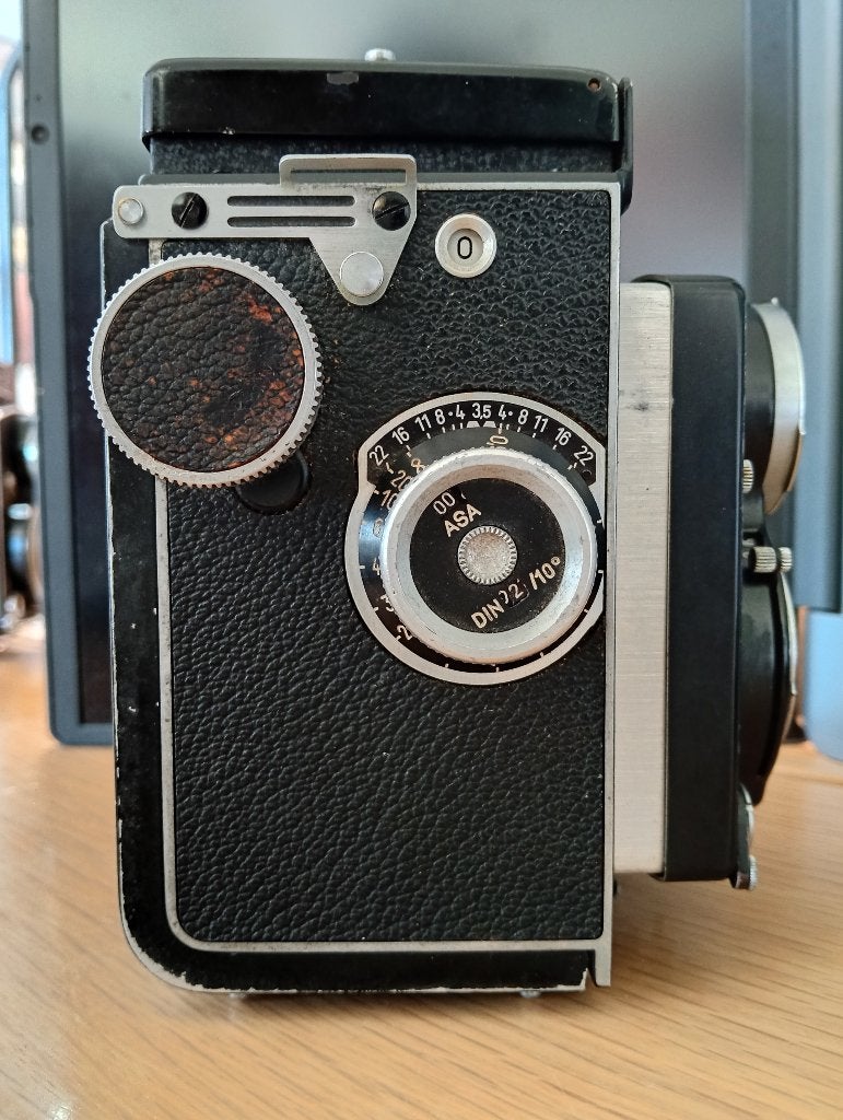 Rolleicord V (1955) - Schneider Xenar  75 mm f 3/5, Ophalen of Verzenden, Gebruikt, Compact, Overige Merken