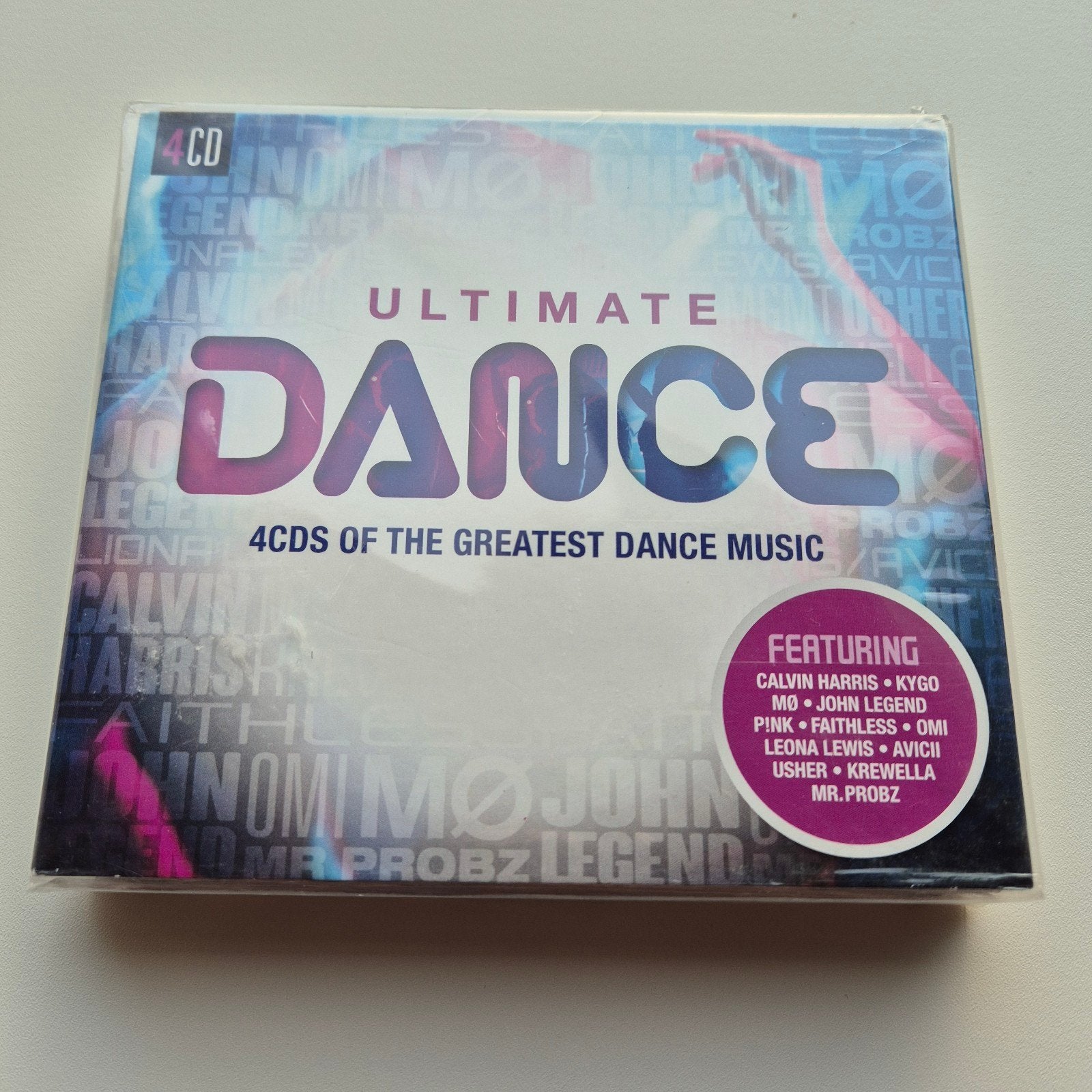 Ultimate Dance - 4CDs of the Greatest Dance Music, Cd's en Dvd's, Boxset, Dance, Ophalen of Verzenden, Zo goed als nieuw