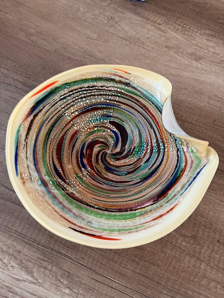 Mooie Vintage Murano Tutti Frutti schaal met label, Huis en Inrichting, Schaal, Rond, Ophalen of Verzenden, Glas