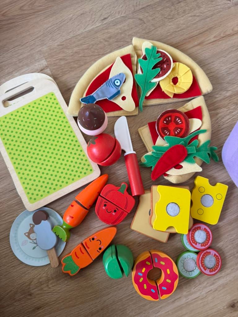 Houten speelgoed keuken set met accessoires, Ophalen of Verzenden, Zo goed als nieuw, Kunststof