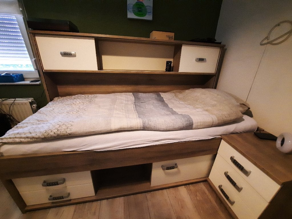 Complete slaapkamer, Ophalen, Zo goed als nieuw, Eenpersoons, Modern, functioneel, ruimtebesparend
