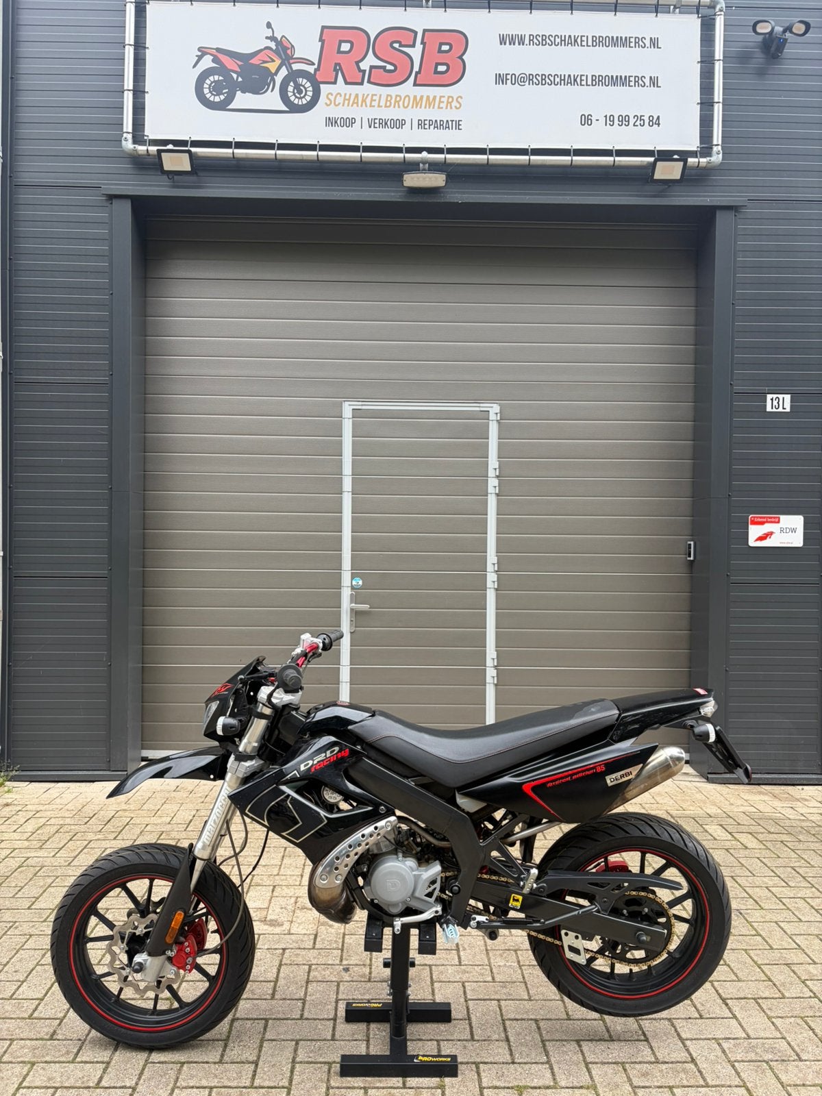 Derbi Senda SM 50 2T DRD Racing Limited 2008 nette staat, Ophalen, 6 versnellingen, ., Maximaal 45 km/u