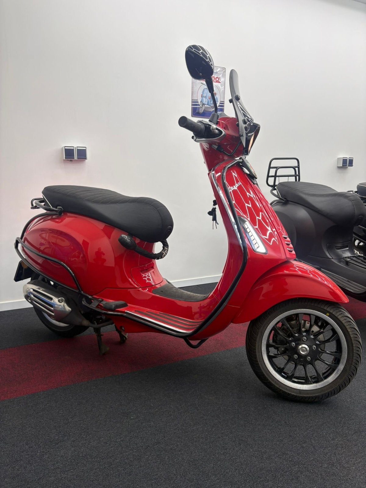 Vespa Sprint, Fietsen en Brommers, Scooters | Vespa, Ophalen, Overige modellen, Maximaal 45 km/u, Zo goed als nieuw