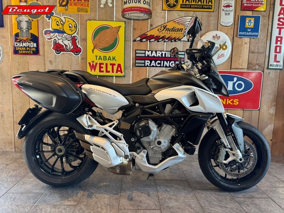 MV AGUSTA STRADALE 800 (bj 2017), Motoren, Motorrijbewijs A, Bedrijf, Meer dan 35 kW, Overig