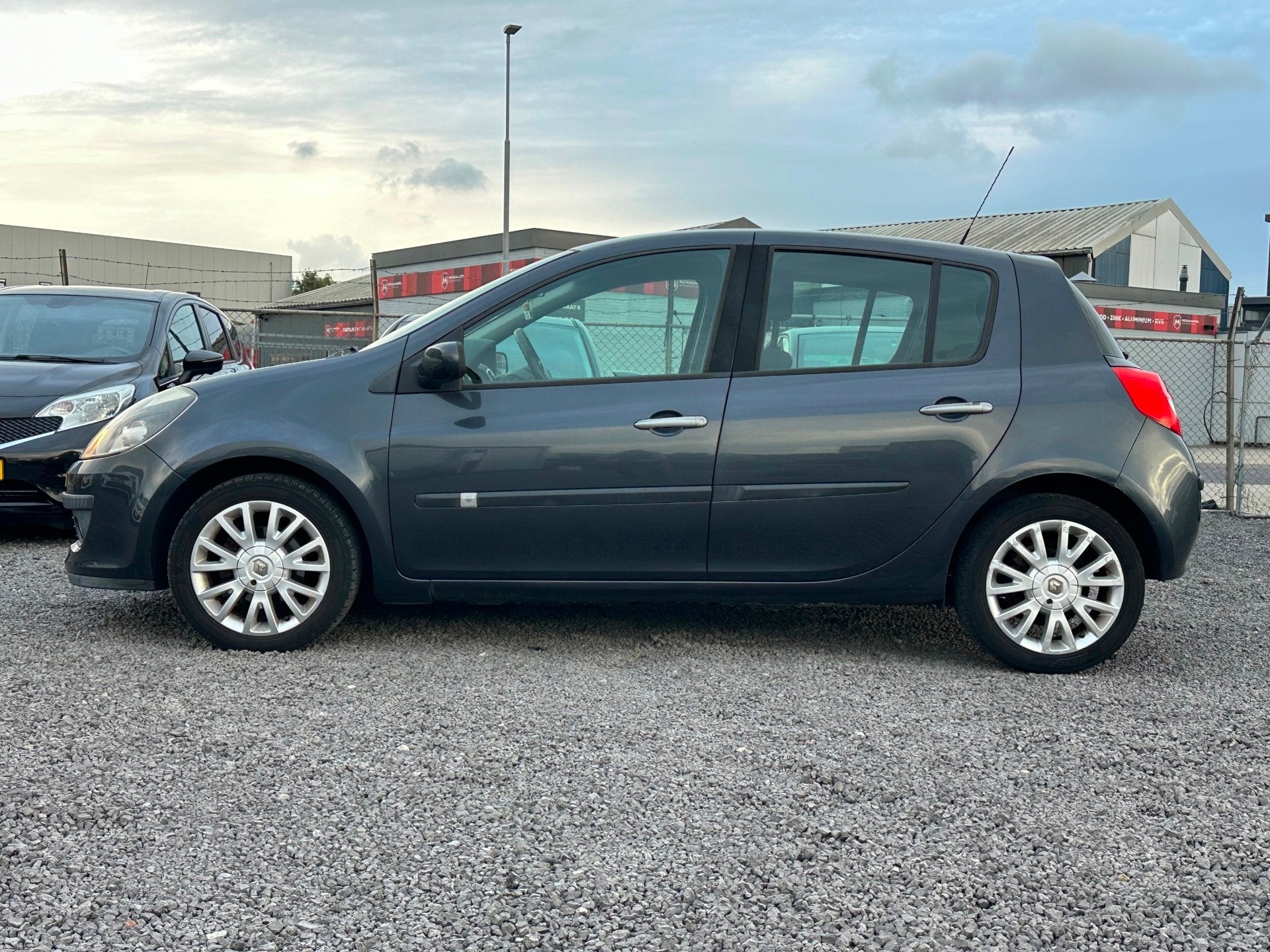 Renault Clio 1.4-16V Dynamique Luxe/AIRCO, Auto's, Voorwielaandrijving, Gebruikt, 4 cilinders, Handgeschakeld