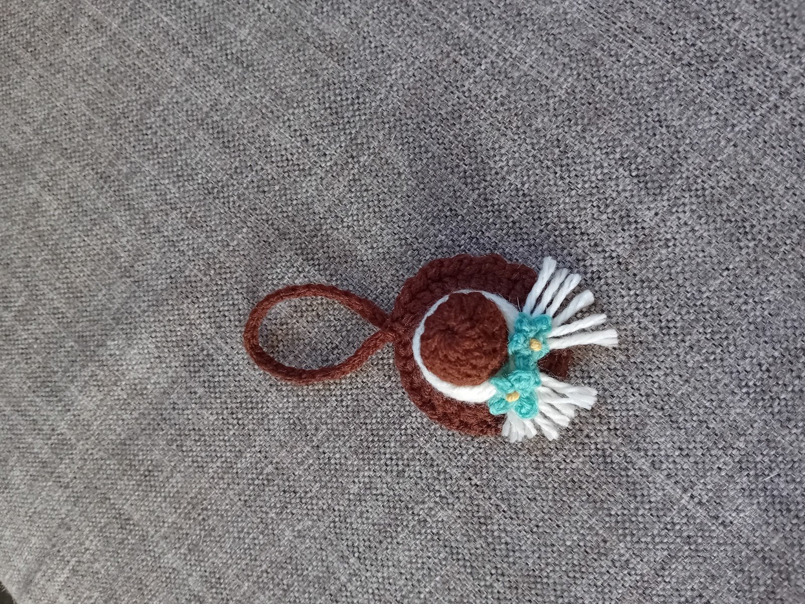 Gehaakte Mini Hoedje Sleutelhanger - 5 cm, Ophalen of Verzenden, Nieuw