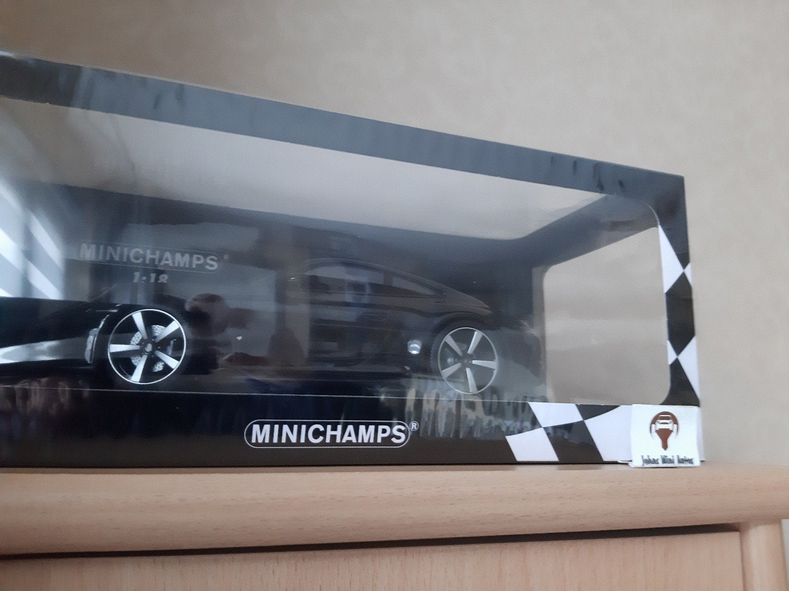 Porsche 911 (992.2) Carrera 2024 Zwart Met. Minichamps 1:18, Minichamps, Auto, Nieuw, Ophalen of Verzenden