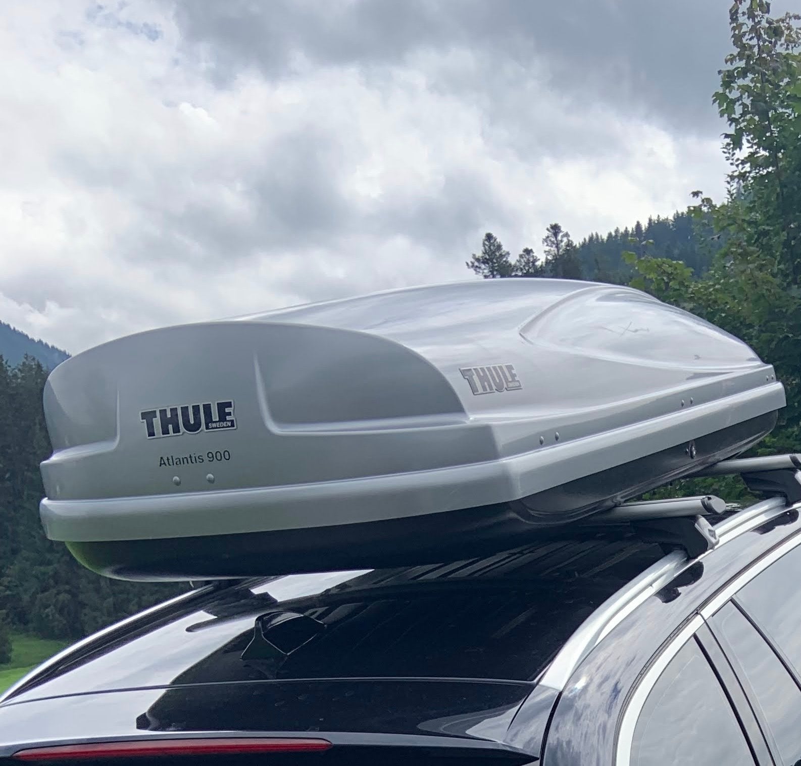 Thule Atlantis 900 Dakkoffer - Ruime Bagageoplossing, Ophalen, Gebruikt