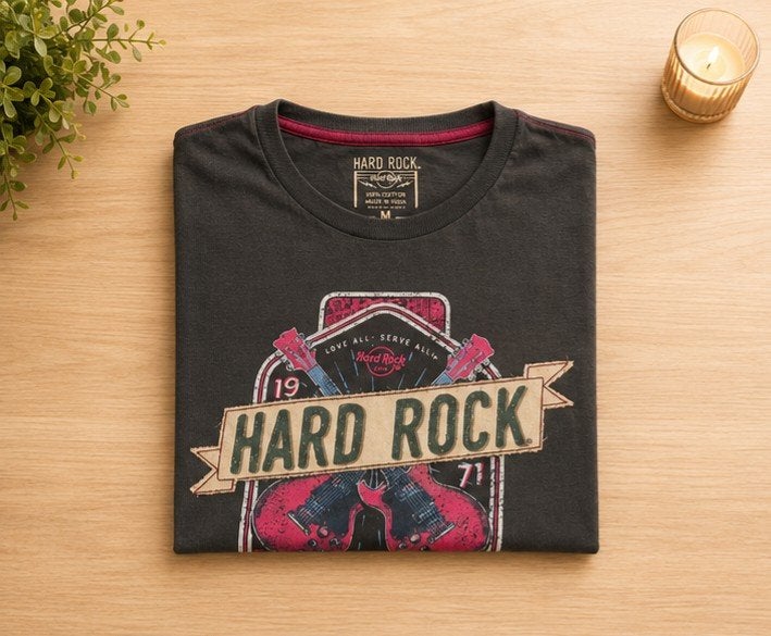 Hard Rock Cafe T-shirt - Maat M, Ophalen of Verzenden