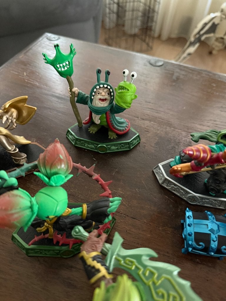 Skylanders verzameling met zeer zeldzame ertussen, Ophalen