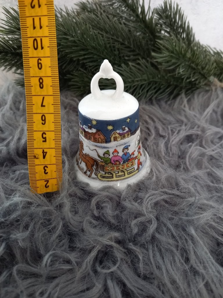 Porseleinen Kerstklok / Kerstklokje / Belletje van Kaiser, -, -, Ophalen of Verzenden, Zo goed als nieuw
