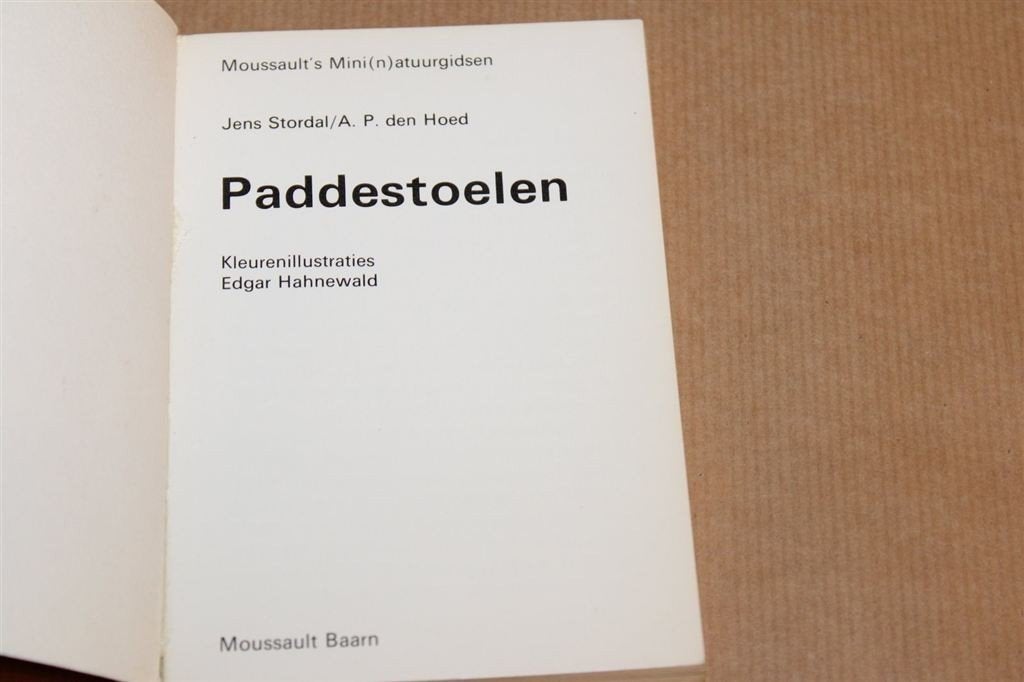 Paddestoelen — Minigids Vintage 1979 Moussault, Ophalen of Verzenden, Gelezen