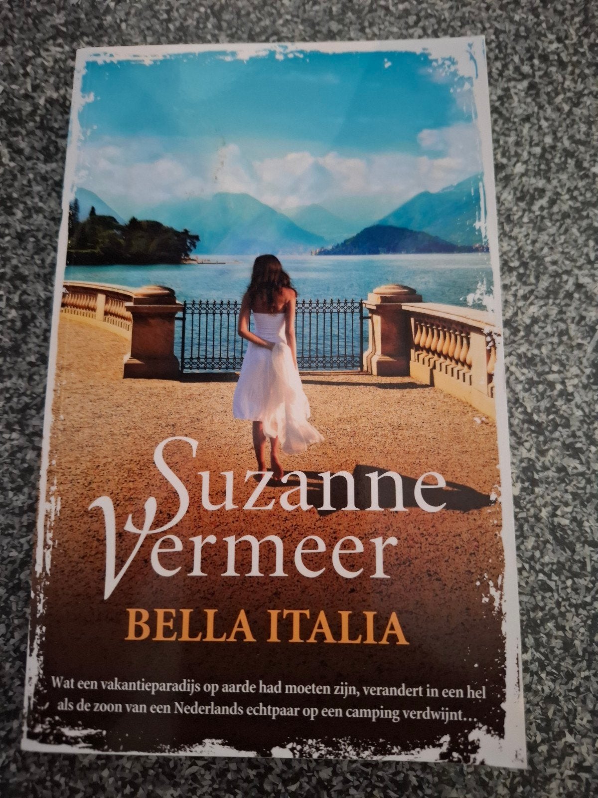 Suzanne Vermeer - Bella Italia (Thriller), Ophalen of Verzenden, Gelezen, Suzanne Vermeer, Nederland