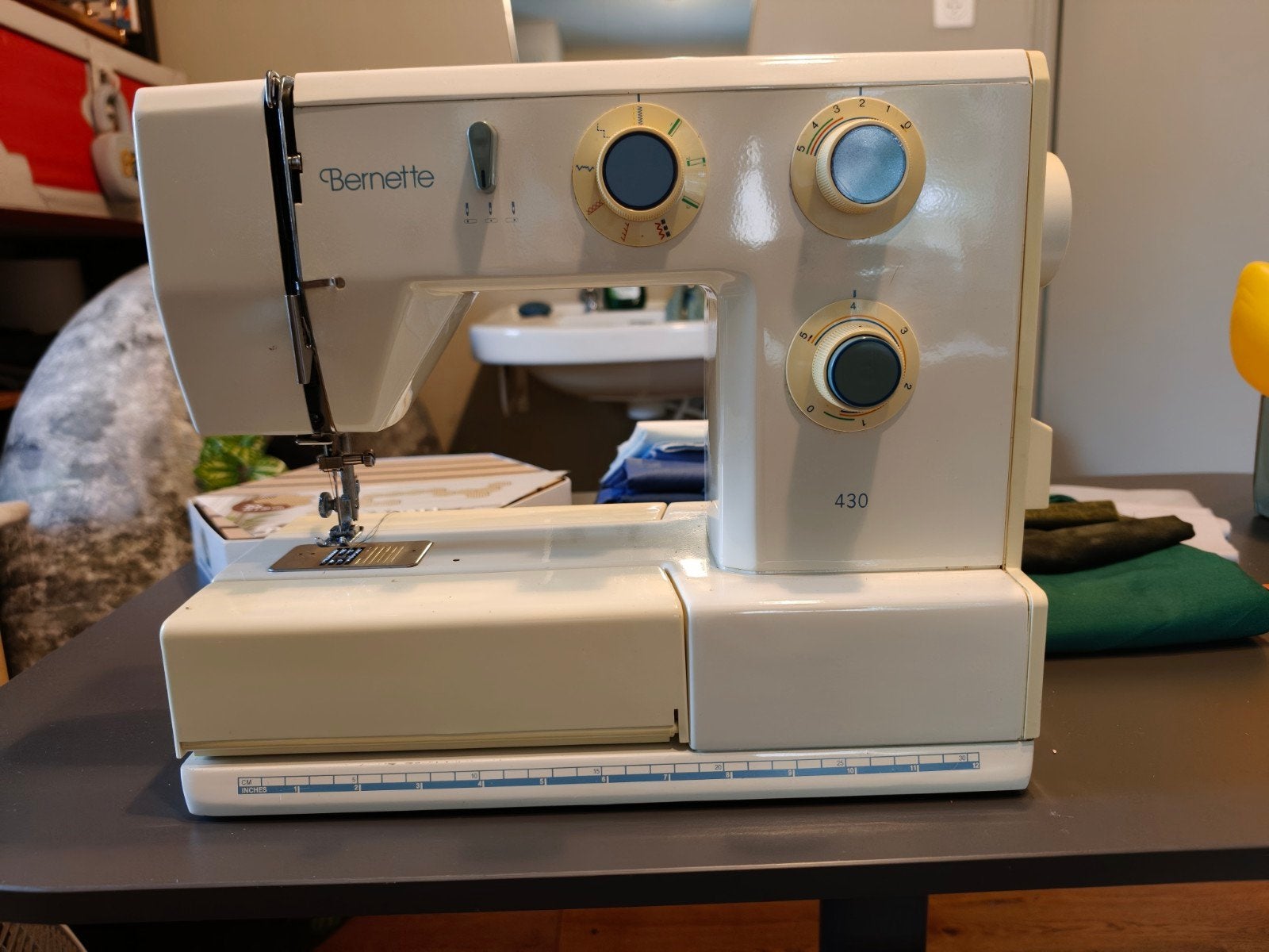 Bernette 430 Naaimachine - Goed onderhouden, Hobby en Vrije tijd, Ophalen, Gebruikt, Naaimachine, Overige merken