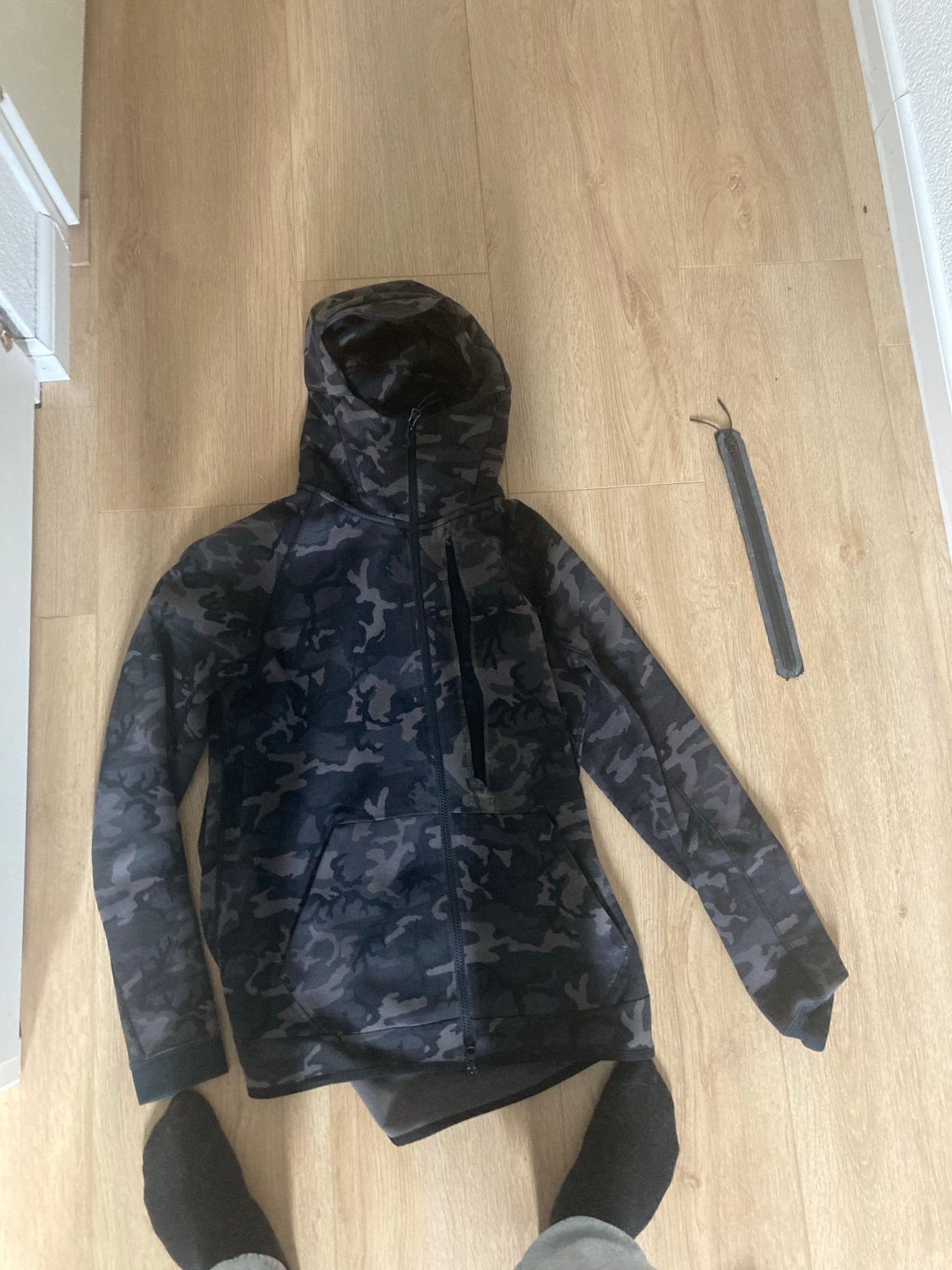 Nike Tech Fleece camo grijs M/L, Ophalen of Verzenden