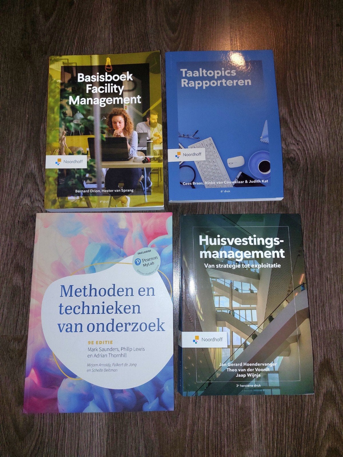 Hbo Boekenpakket Facility, Taal, Onderzoek, Huisvesting, Boeken, Studieboeken en Cursussen, Ophalen, Nieuw, HBO