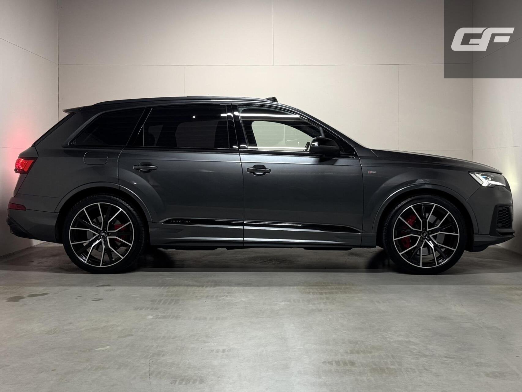 Audi Q7 60 TFSIe Quattro Competition S-Line Pano RS-Seats B&, Auto's, Audi, Automaat, Gebruikt, 2995 cc, Met garantie (alle)