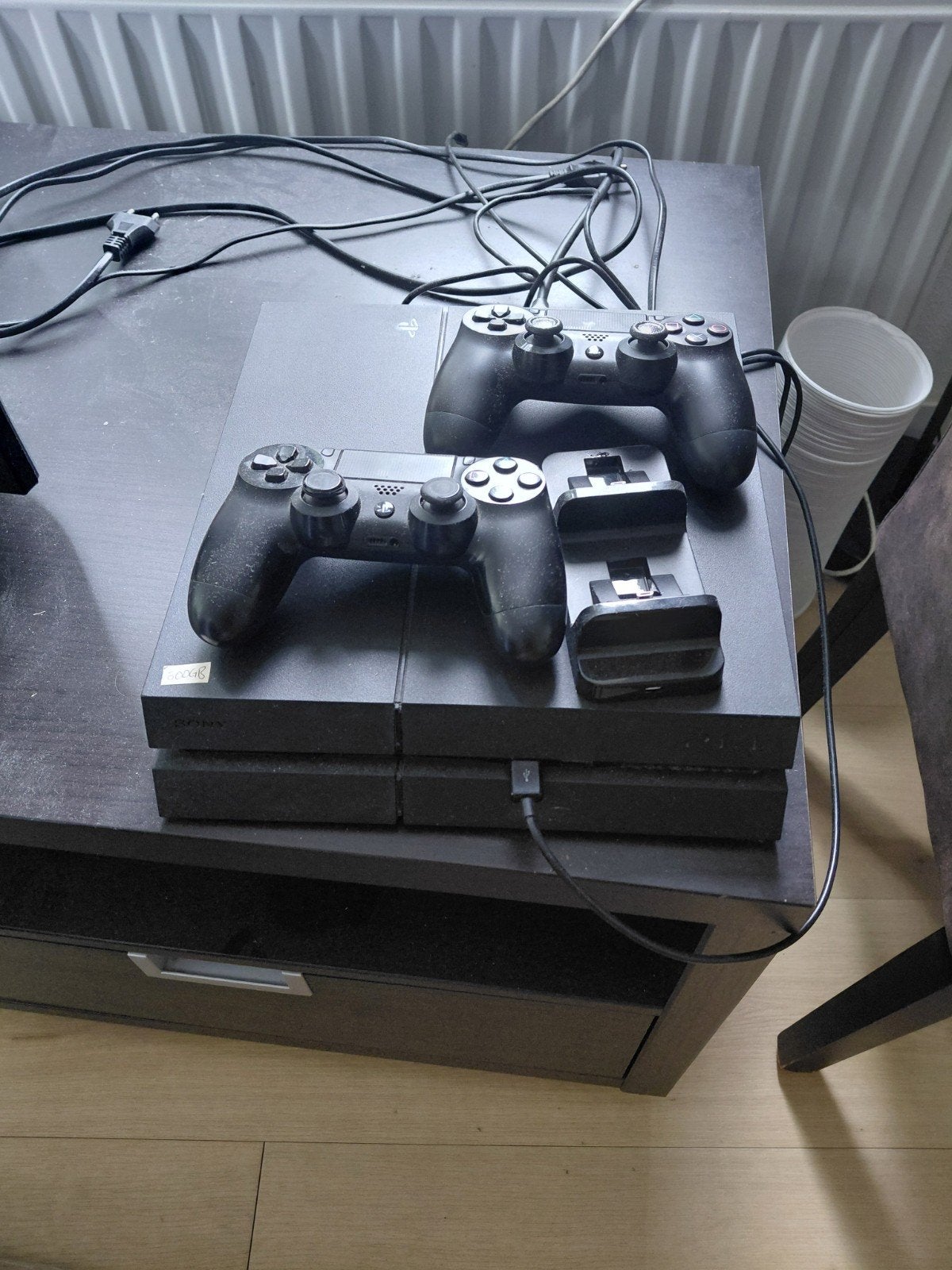 PS4 500gb met 2 controllers, Ophalen, Met 2 controllers, Zo goed als nieuw, 500 GB