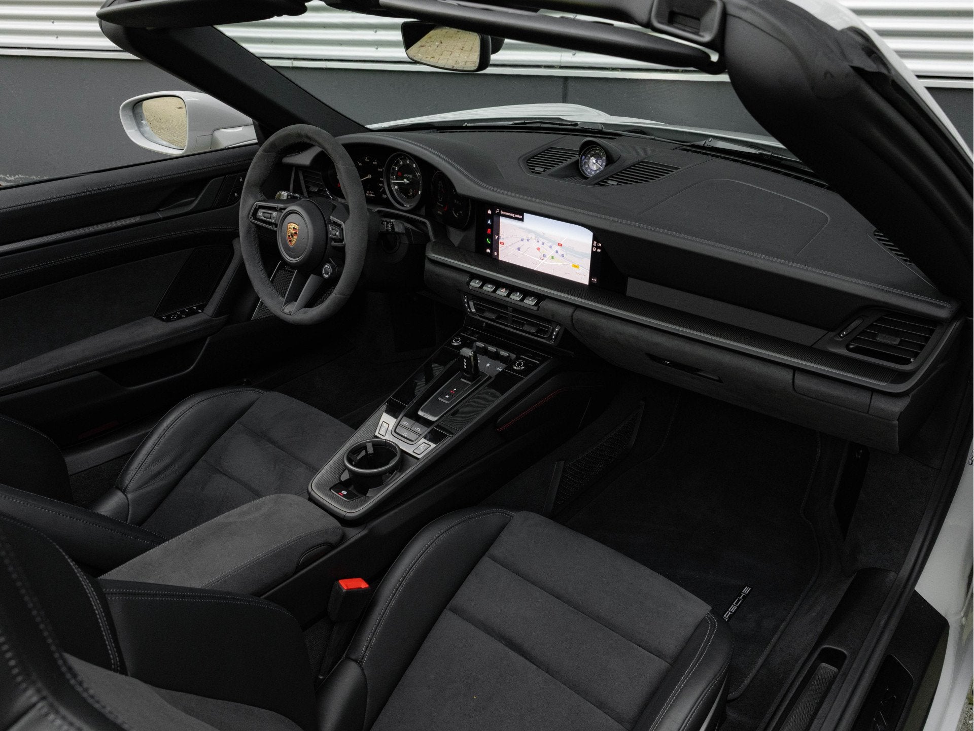 Porsche 911 Cabrio 3.0 Carrera GTS - Burmester Audio - Matri, 12 maanden, Gebruikt, 4 stoelen, 480 pk