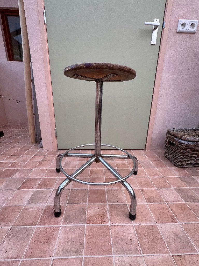 Industriele vintage kruk, Ophalen, Gebruikt, Hout