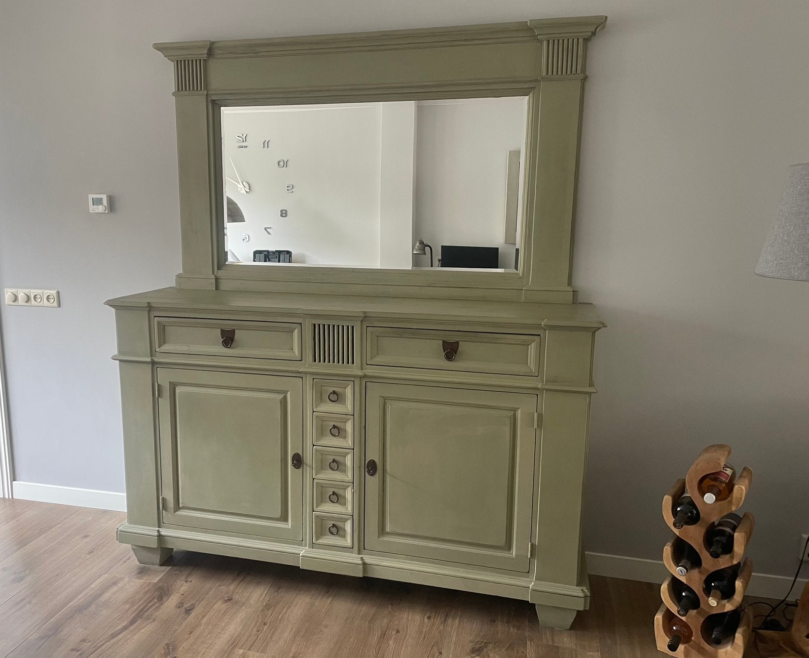 Dressoir met spiegel, Huis en Inrichting, Kasten | Dressoirs, Ophalen, Zo goed als nieuw, 25 tot 50 cm, 100 tot 150 cm