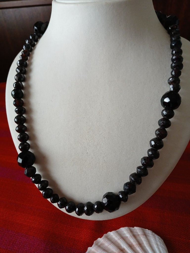 Snoer imitatie Granaten, 60 cm, Sieraden, Tassen en Uiterlijk, Kettingen, Verzenden, Gebruikt, Rood, Steen of Mineraal