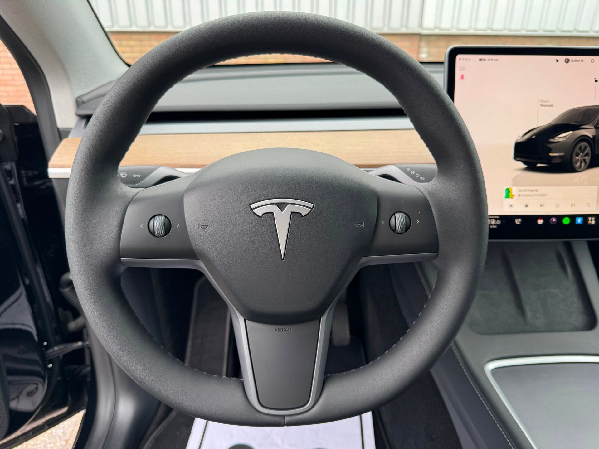 Foto 16 van Tesla MODEL Y Long Range AWD 75kWh FSD/ SOH 94,4