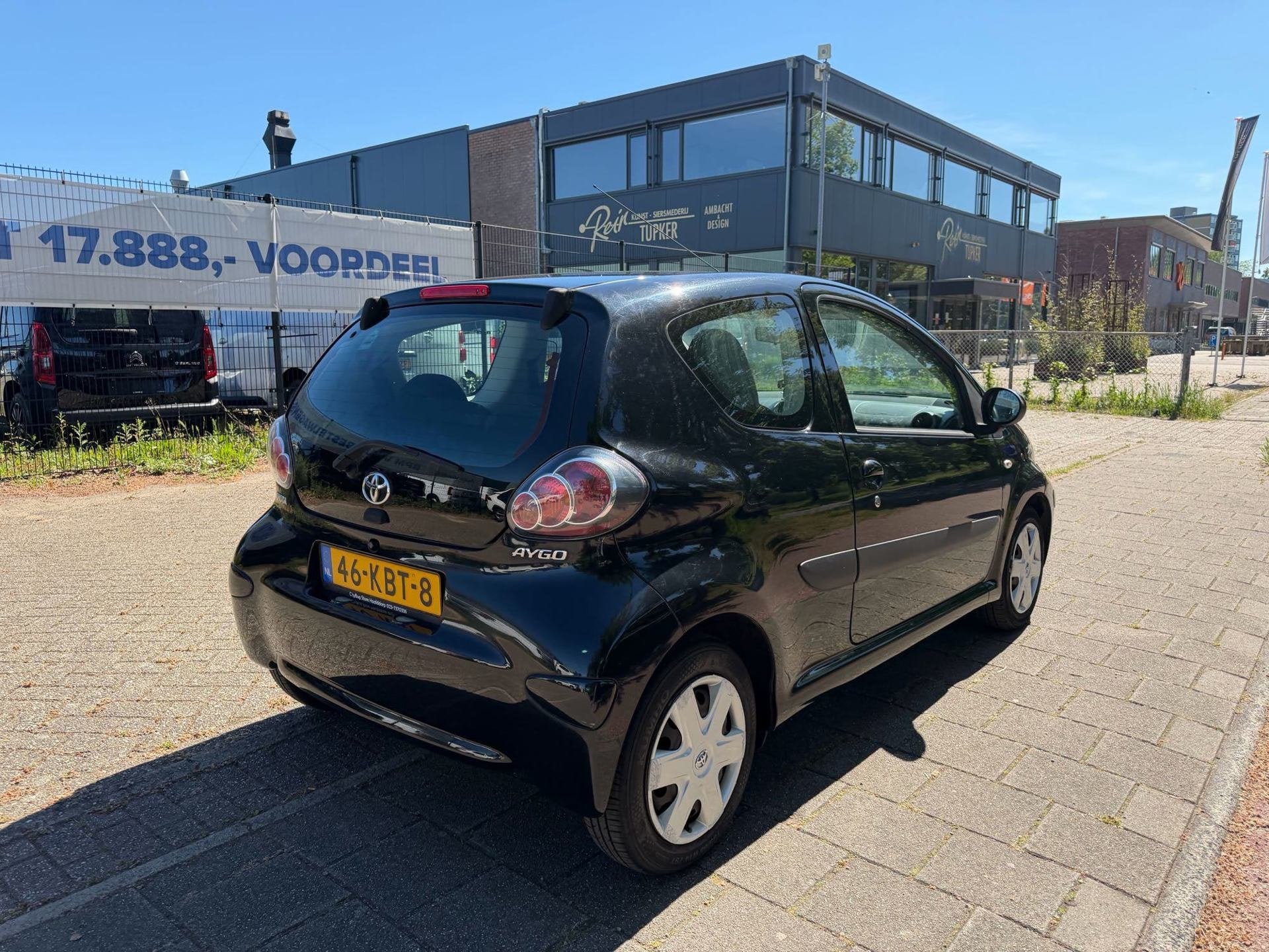 Toyota Aygo 1.0-12V Comfort Automaat 141.000km. Zuinig A-Lab, Stof, Gebruikt, 4 stoelen, Origineel Nederlands