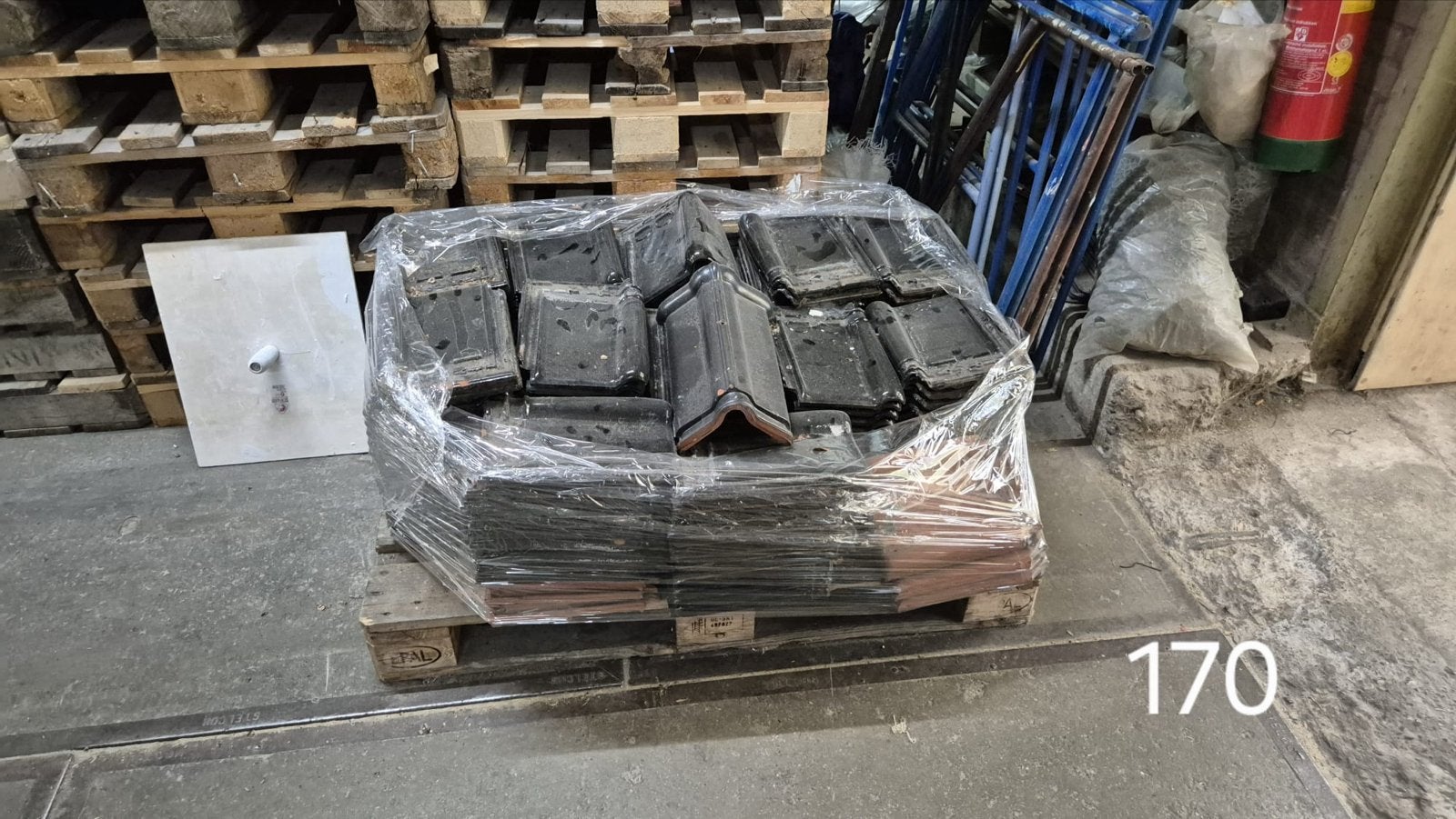 Gebruikte dakpannen, diverse soorten, per pallet, Ophalen, Gebruikt, Steen of Klei, Zwart