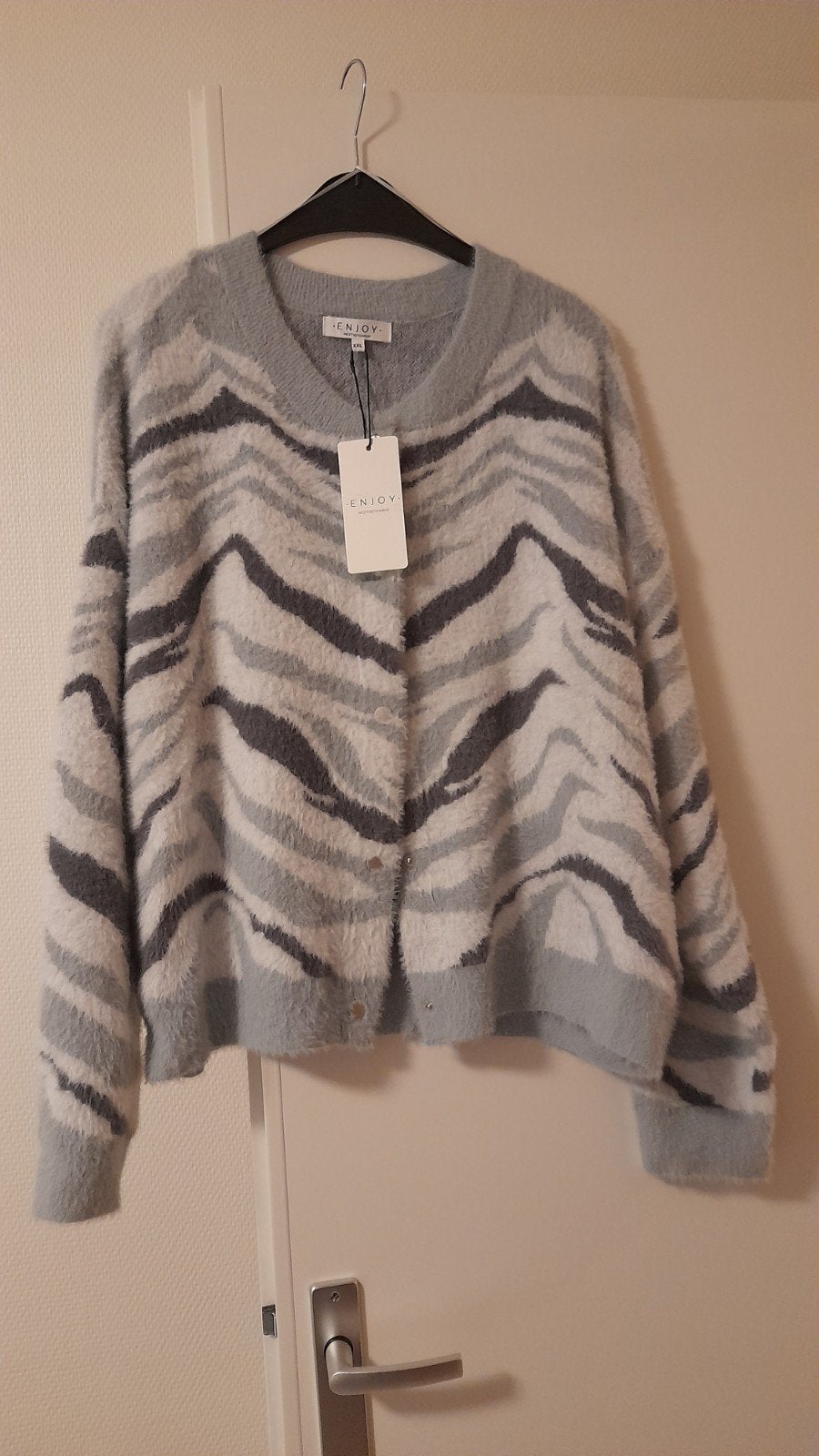 nieuw  warm vest 48, Blauw, Trui of Vest, Enjoy, Nieuw