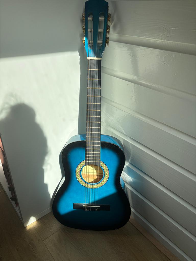 Martinez Spaanse gitaar - kindermaat Blauw, Muziek en Instrumenten, Ophalen, Gebruikt, Klassieke of Spaanse gitaar