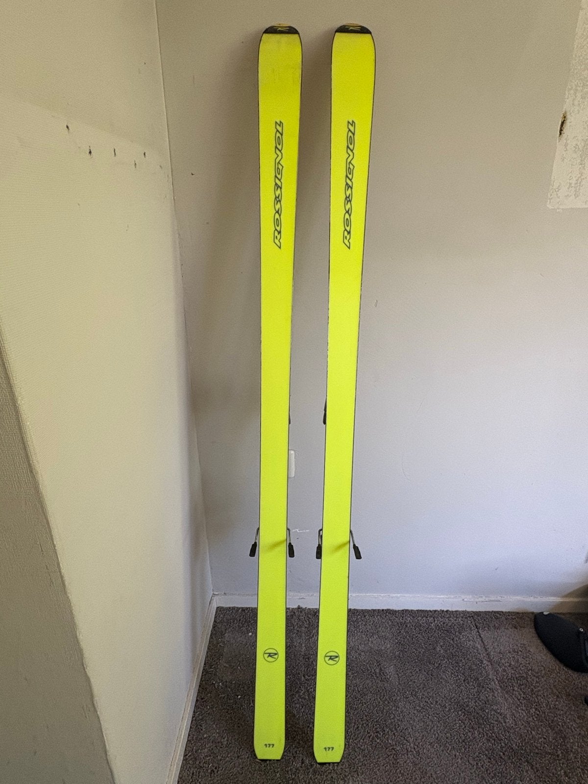 Rossignol Slider Ski's 177 cm met bindingen en skistokken, Ophalen, 160 tot 180 cm, Gebruikt, Rossignol