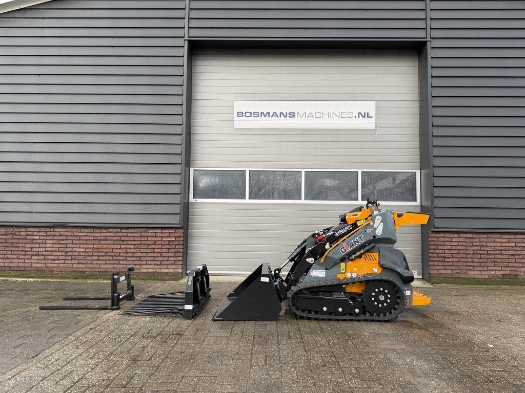 Giant GS950T skid steer minishovel NIEUW €345 LEASE, Zakelijke goederen, Machines en Bouw | Kranen en Graafmachines, Tobroco, Info@tobroco.nl