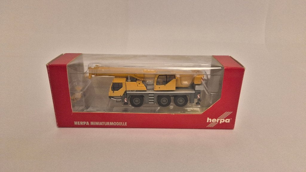 Liebherr LTM 1045/1 herpa 1:87, Hobby en Vrije tijd, Ophalen, Zo goed als nieuw, Hijskraan, Tractor of Landbouw, Herpa